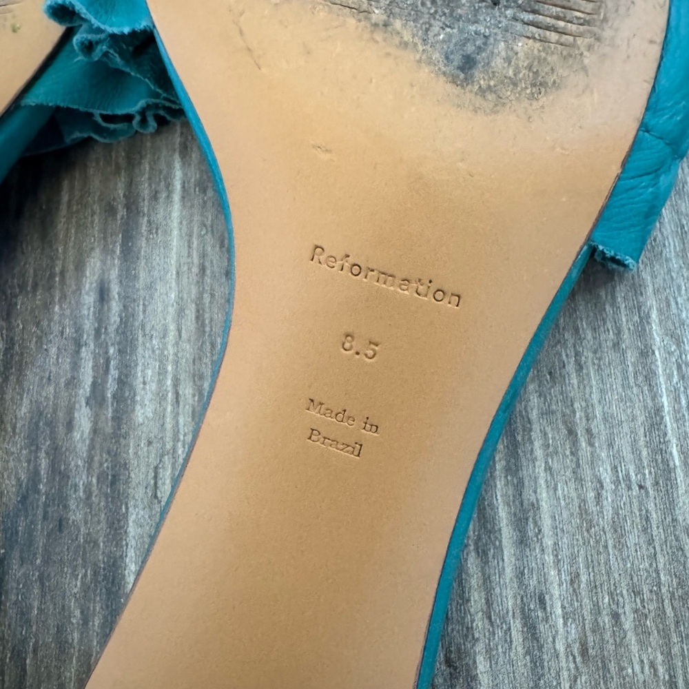 REFORMATION Shereen Ruched Block Heel Mule in color Tidepool size 8.5 - Picture 5 of 5